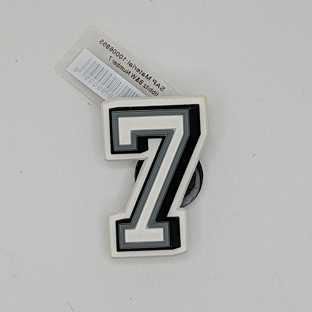 Jibbitz Croc number 7 Charm